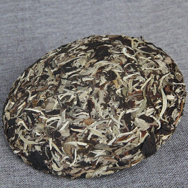 2018 Yue Guang Mei Ren Shen Puer Gemischter Weißer Tee Ancient Arbor Roher Puer Tee 357g
