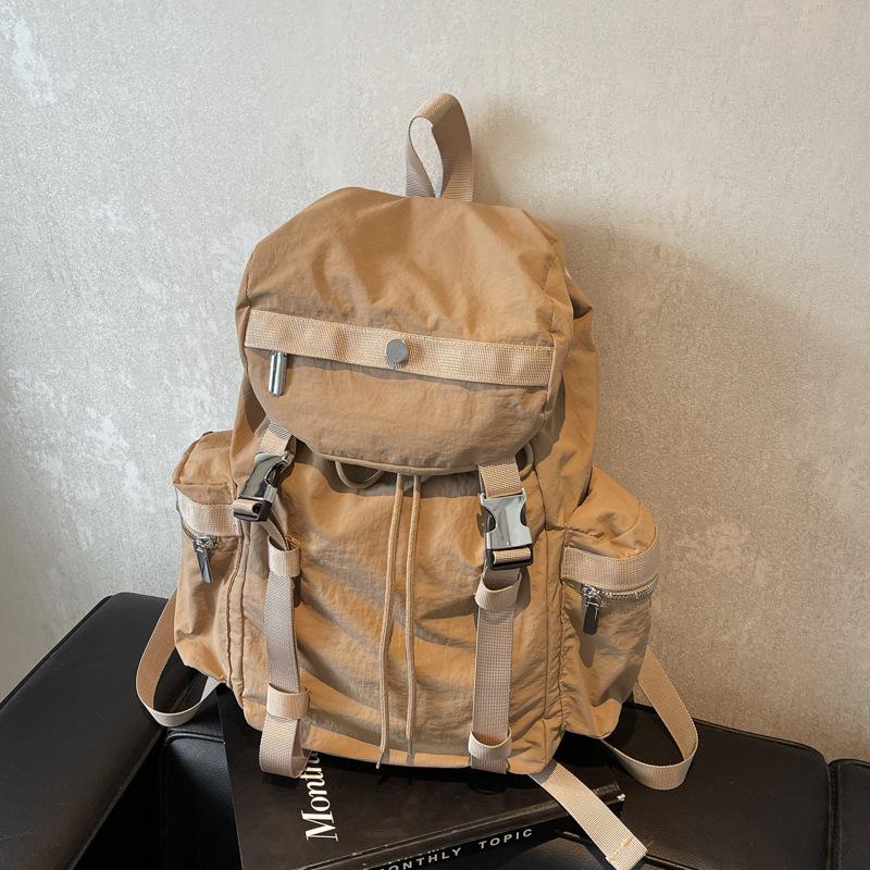 New simple trend backpack, mountaineering bag, travel student bag, large-capacity backpack.