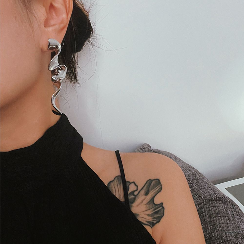 

Trendy Personality Temperament Women Stud Earrings Drop Earrings Korean Dangle Earrings Ear Jewelry