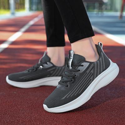 Neue Frühjahrs- und Sommer-atmungsaktive lässige weichsohlige Mesh-Sneaker Herren leichte rutschfeste und geruchshemmende Laufschuhe