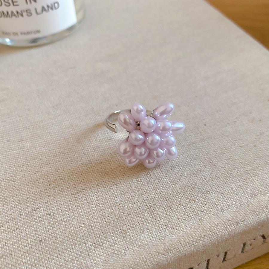 Pearl Flower Open Ring: Chic and Versatile Design for Index Finger