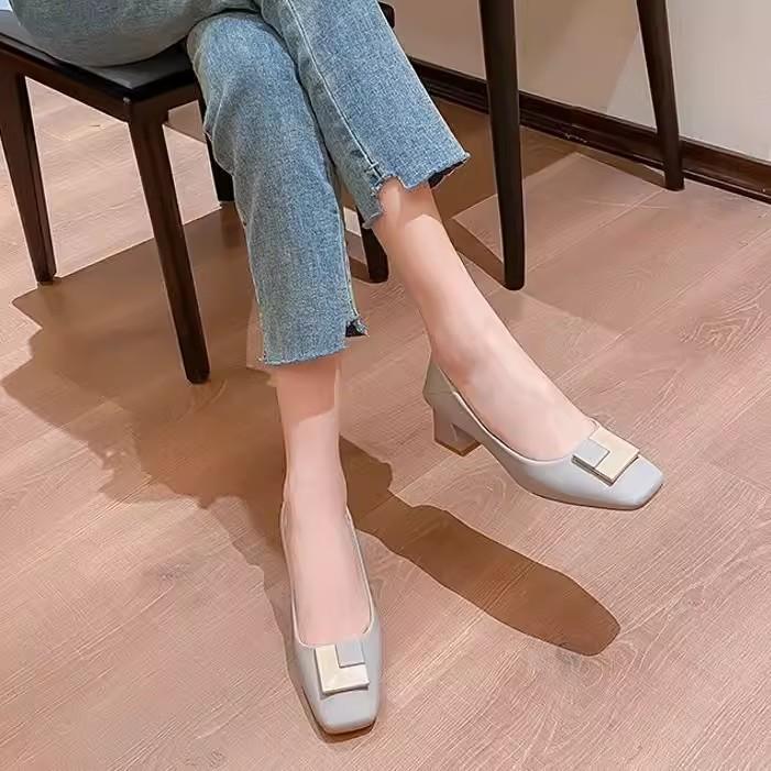 

Женские туфли-лодочки Обувь2024 Сезон весна и осень Новые туфли на среднем каблуке с квадратным носком Повседневная рабочая обувь Мелкий вырез Женские туфли на высоком каблуке 40