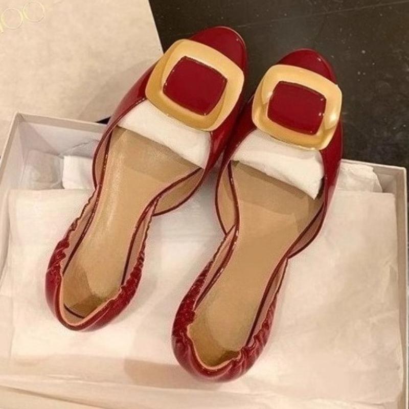 Fashion Elegant Metal Buckle Decoration Low Heel Pumps Women Fashion Cozy Round Toe Shallow Flats High Quality Patent Leather Dress Shoe
