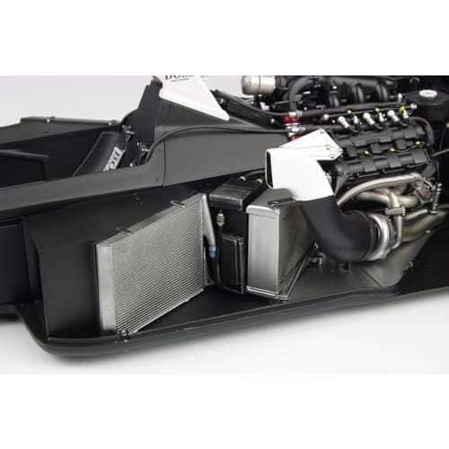 Platz/BEEMAX 1/12 scale McLaren MP4/4 1988 World Champion plastic model kit BX12002