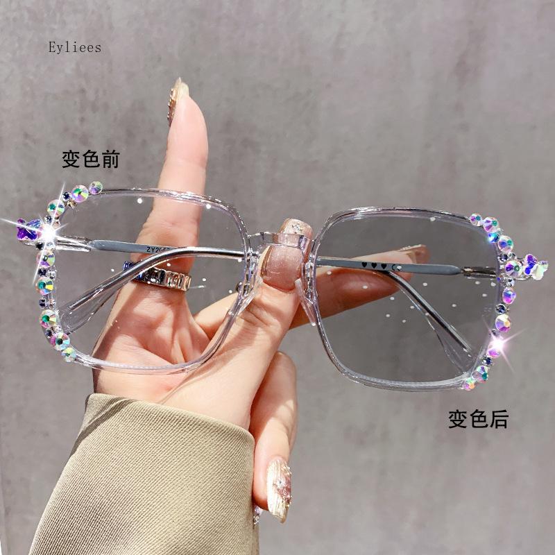 Shiny Diamond Photochromic Myopia Glasses Ultra Light Frame High-end Color Changing Eyewear Large Frame Anti Blue Light Glasses