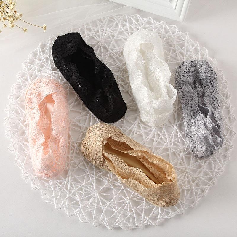 Women Spring and Summer Thin Solid Color Lace Silicone Foot Non Slip Shallow Mouth Invisible Socks