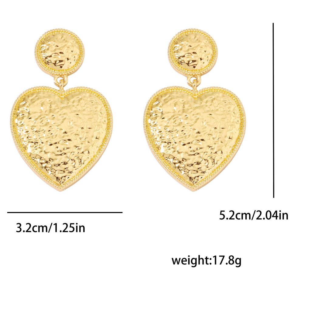 New Heart-shaped Alloy, Light Luxury, Versatile, Trendy and Fashionable Earrings for Women