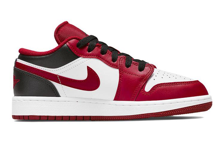 Jordan 1 Low Bulls GS 553560-163
