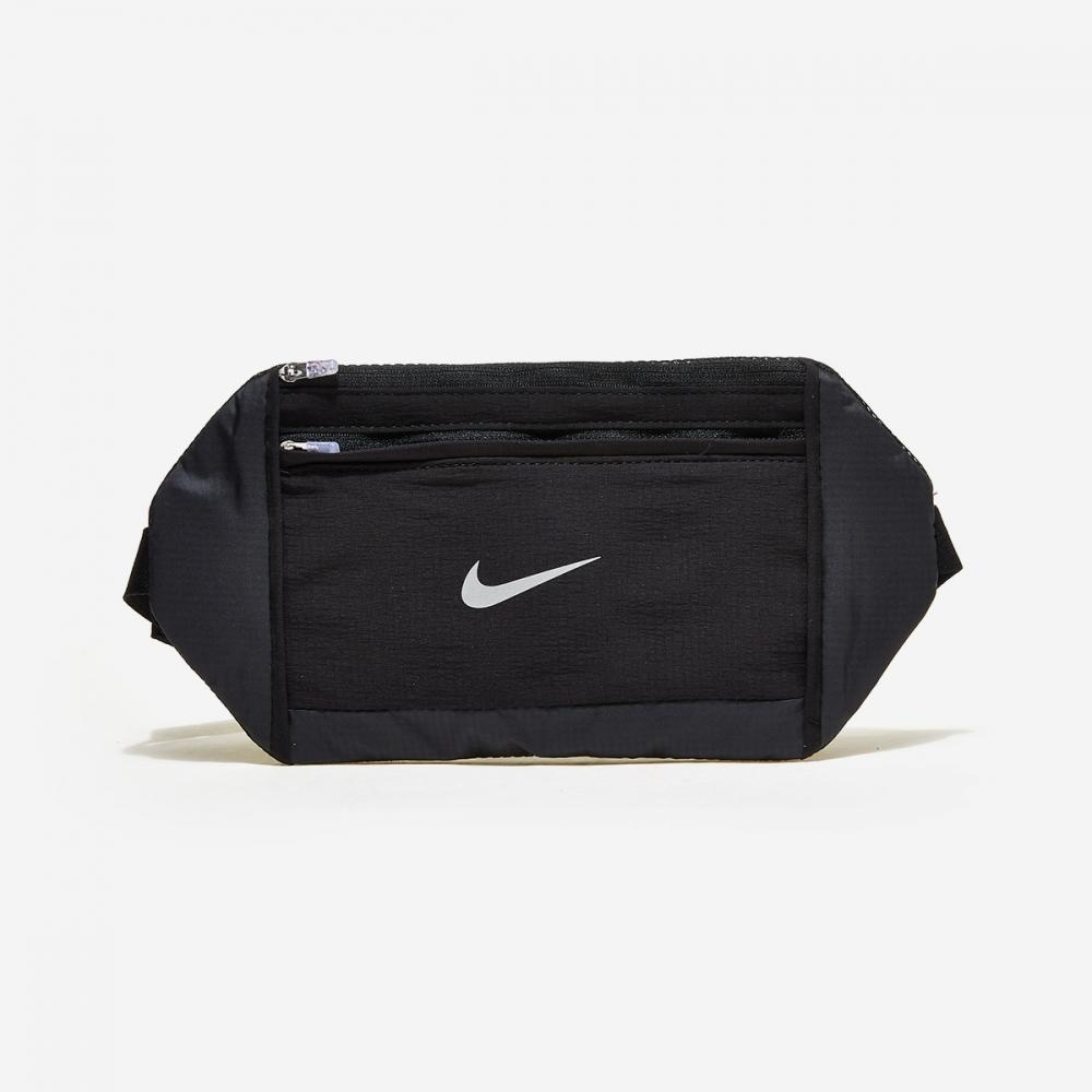 

Большая поясная сумка Nike Challenger 015