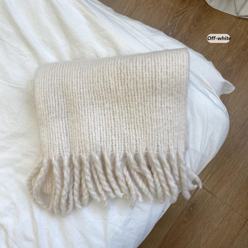 New Christmas red scarf female winter couple thickened imitation cashmere solid color knitted fringed scarf male trend