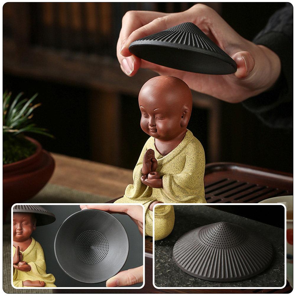 Small Ceramic Monk Tea Pet Adornment Multi-Functional Tea Infuser for Kung Fu Brewing Tearoom Decorative Supplies Living Room