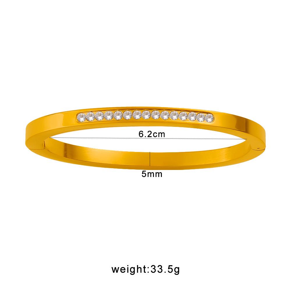 MeiShiDuo Light Luxury Zircon Gold-Plated Open Cuff Bracelet - Fashionable, Versatile, Chinese Style Design.