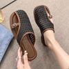 Fashion Women Slippers Flats Beach Sandals Summer 2025 Trend Designer Casual Shoes Hollow Roman Fashion Outdoor Slippers Chanclas Mujer