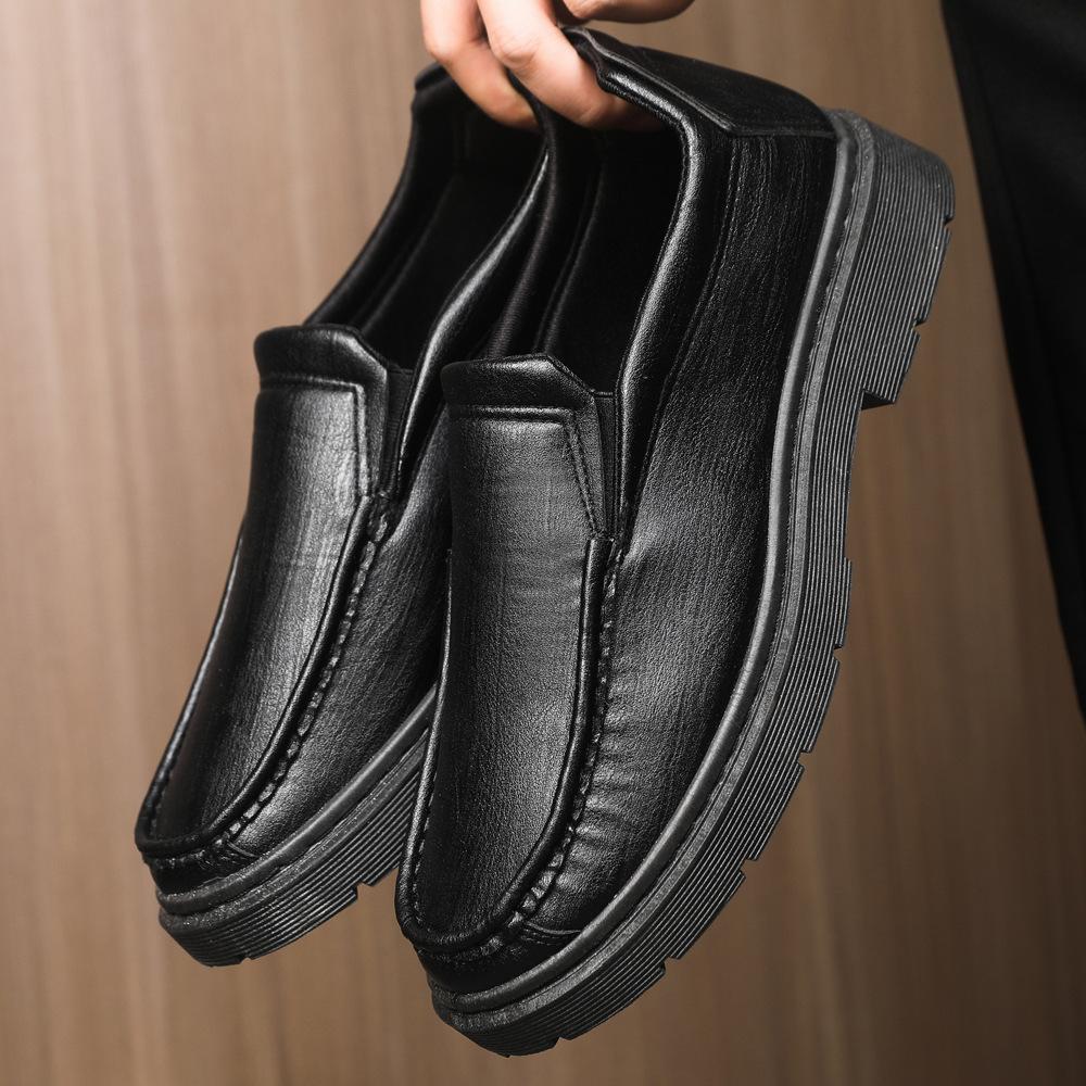 

Повседневная кожаная обувь мужская дышащая деловая повседневная обувь мягкая кожа мягкая подошва толстая подошва кроссовки для папы одна педаль 39 чёрный