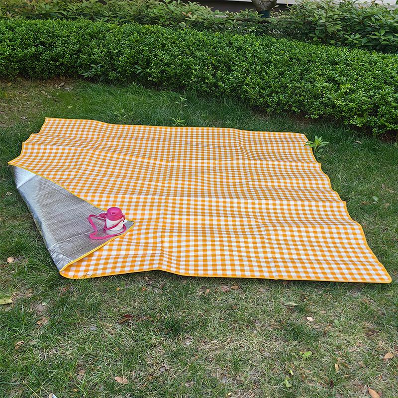 OEING Outdoor Moisture-Proof Picnic Mat