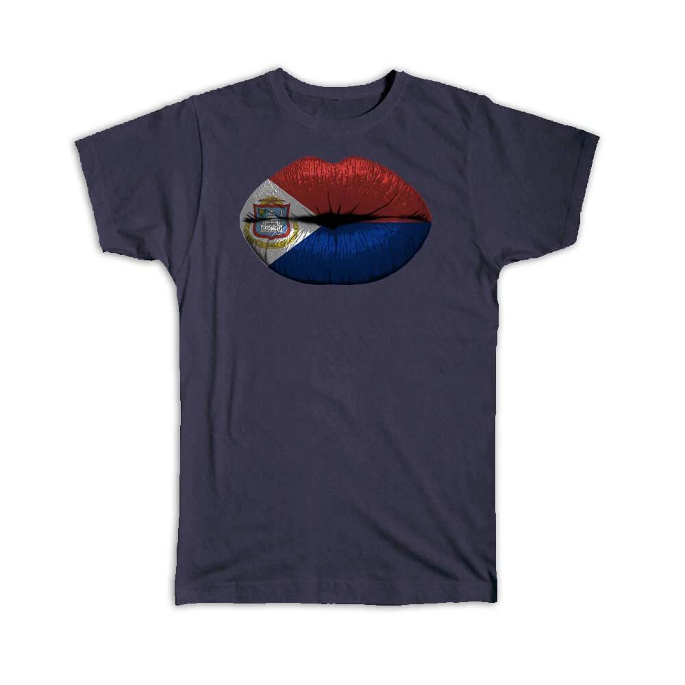 Gift T-Shirt : Lips Sint Maarten Flag Women Expat Country For Her Woman Feminine 4XL