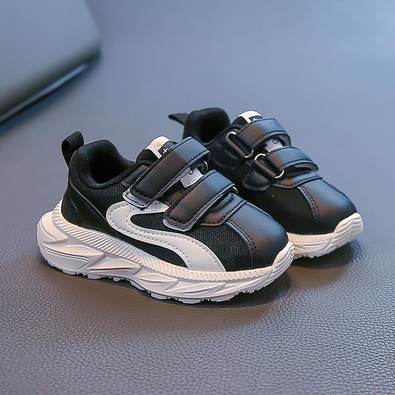 

Детская спортивная обувь с цветовой блокировкой 2025 осень новая мужская и женская студенческая легкая и удобная сетчатая вставка на липучке повседневная обувь 30 чёрный