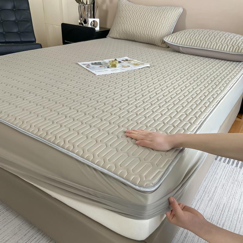 Class A Solid Color Cool Silk Latex Mattress Summer Ice Silk Mat Air Conditioner Mat High-End Washing Machine Washing 3Pcs