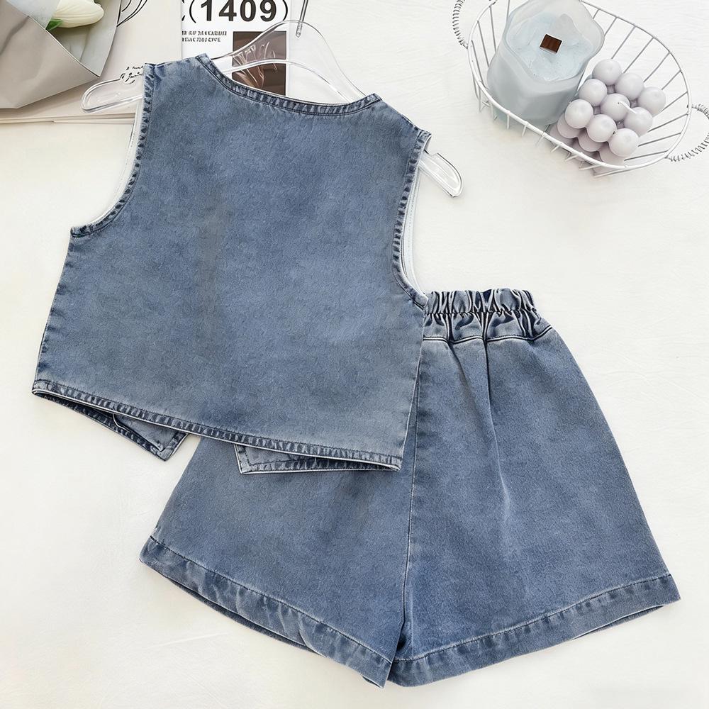 Baby Girls' Trendy Sleeveless Denim Vest & Casual Shorts Set - Summer 2026 Collection
