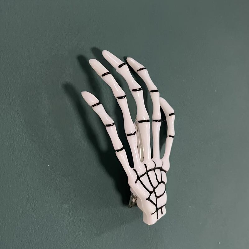 Gothic Skeleton Hand Hair Claw Clip,Skull Bone Barrettes for Women, Horror Cosplay Hair Accessories, Unique Valentine's Day Gift