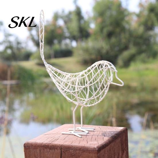 Handcrafted Iron Bird Figurine Wire Figurine, Minimalist Hollow Metal Sculpture, Stable Desk Accessory Rustproof Tabletop Decor for Bookshelf,