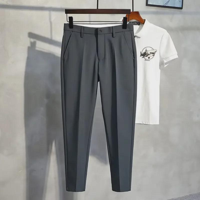 Men's Slim Straight Anti-Wrinkle Business Casual Black Trousers