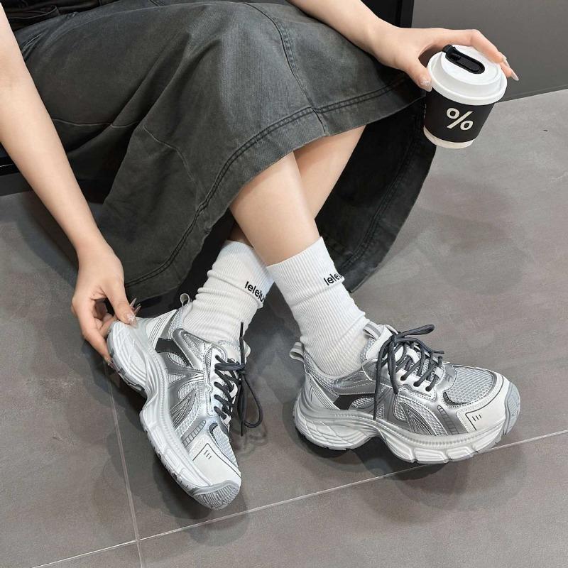 Thick-soled heightening dad shoes women's new spring models are popular today, versatile and not tiring sneakers