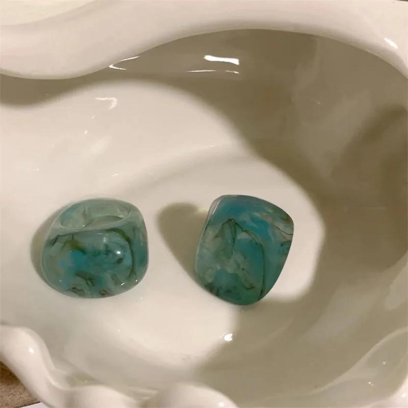 2026 Korea Vintage Transparente Harz Bunte Ringe Schick Bunte Acryl Blaue Geometrische Unregelmäßige Ringe für Damen Schmuck Geschenke
