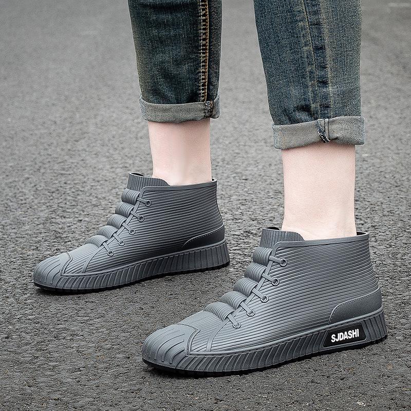Korean Style Men's Waterproof Short Ankle Rain Boots for Spring/Autumn - Versatile Rubber Shoes for Outdoor, Work, and Fishing