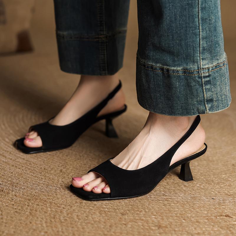 Fashion 2025 New Summer Women Sandals Kid Suede Leather Women Shoes Peep Toe Chunky Heel Concise Designer Sandals