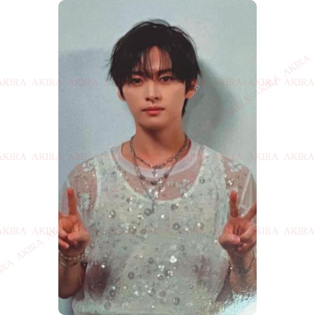 Stray Kids JAPAN GIANT ALBUM POB LUCKY DRAW PHOTO CARD OFFICIAL TR HMV SONY