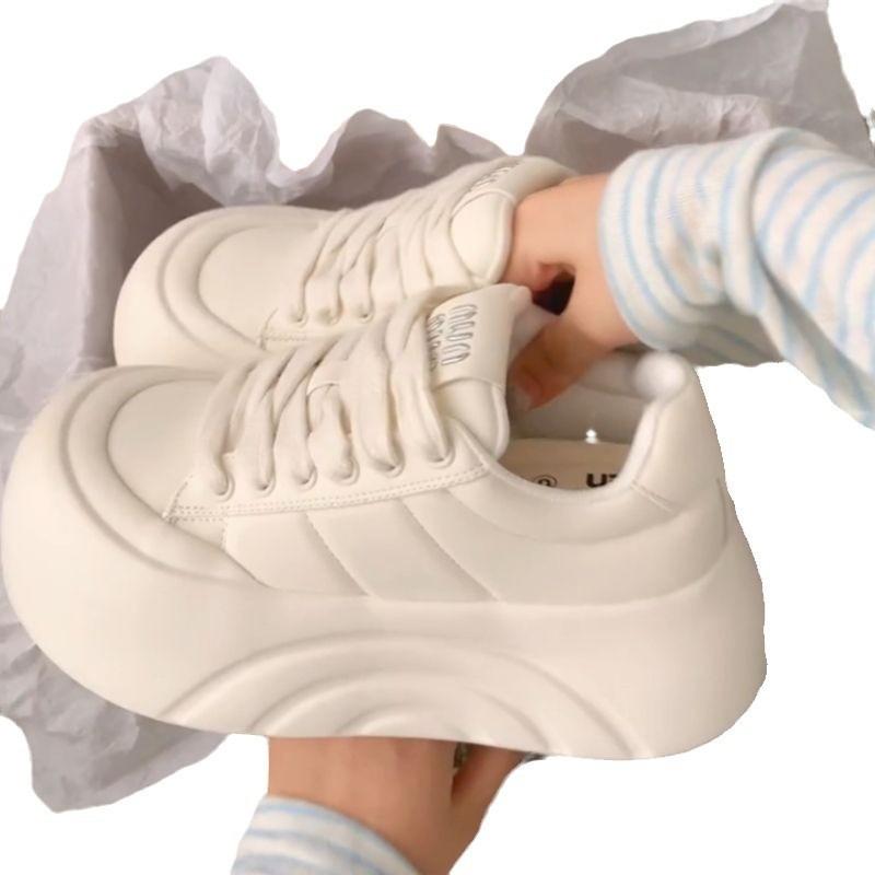 Round Head Super Thick Sole Leather Muffin Little White Shoes Women's Autumn New Height-increasing Bread Shoes Casual Versatile Board Shoes