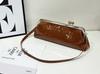 Borsa a Spalla Donna Lusso Designer Clip Borse a Mano NUOVA Borsa Baguette Lg Borse a Pochette con Tracolla Rimovibile Portafogli in Pelle Verniciata