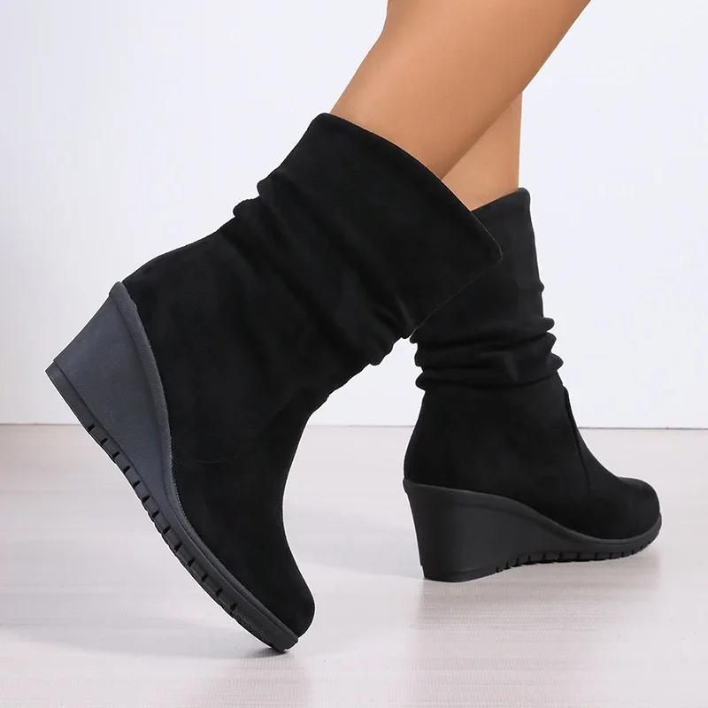 Fashion Large Slope and Wrinkle Cross Border European and American Mid Length Boots 2024 Autumn Thick Bottom Foreign Trade Suede