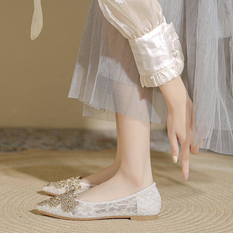 Mode Hochzeitsschuhe Damen 2025 Sommer Neu Spitze Aushöhlen Atmungsaktiv Damen Schuhe Flach Hochzeit Brautschuhe Große Größe 35-43