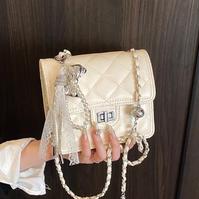 Fashion Hot-selling Small Fragrant Wind Diamond Chain Small Square Bag Women's Korean Version Temperament Versatile Light Luxury High-end Messenger B