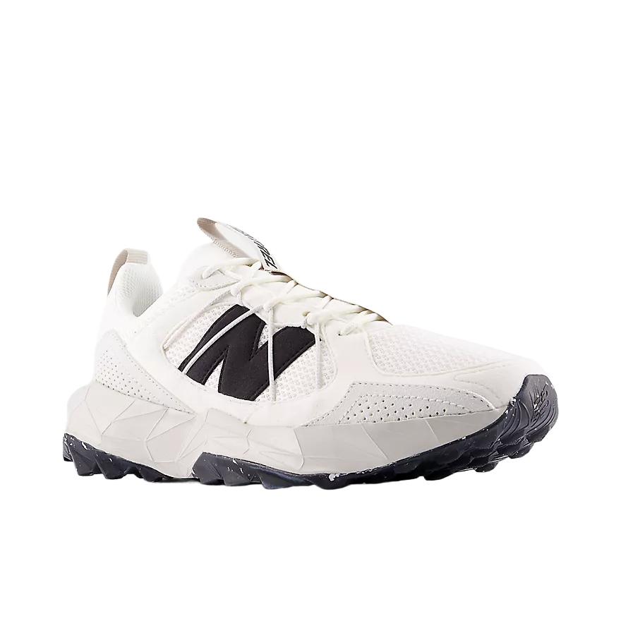 New Balance NB Tektrel Comfortable Simple Fitting Trail Running Shoes Men Running Shoes MTTTRSCC
