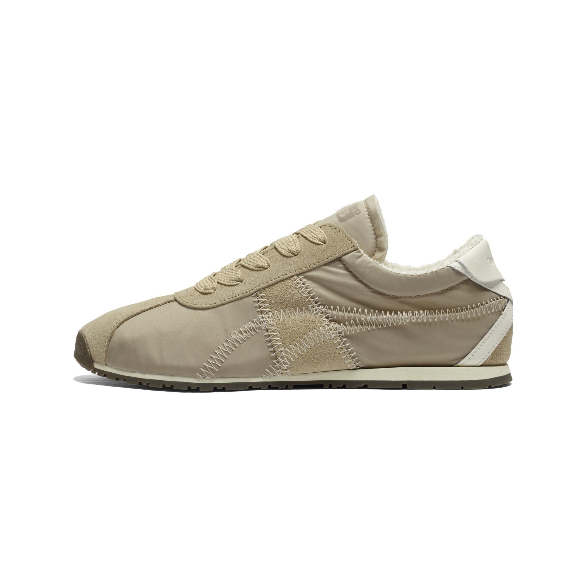 Onitsuka Tiger Corsair A55  Feather Grey  Men s 1183C317-021 EU 36