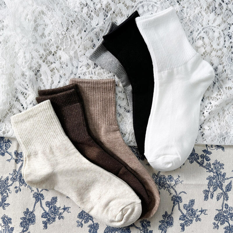 Domestic 22 Women s Daily Mid-Calf Socks (5 Pairs) 2 ivory oatmeal 2 cocoa 1