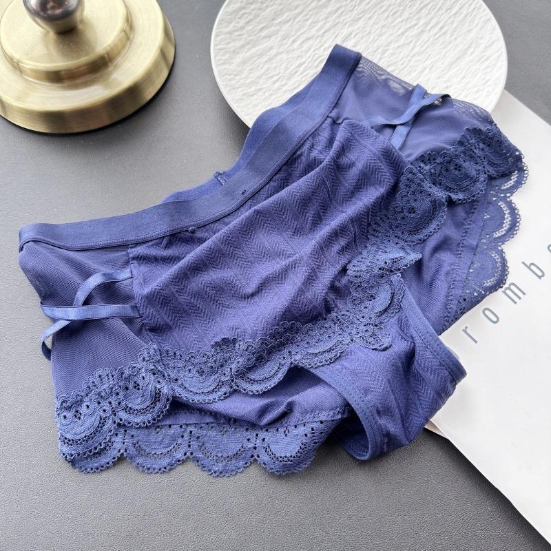 Women's Spring and Summer Sexy Ice Screen Lace Side Mid Waist Underwear