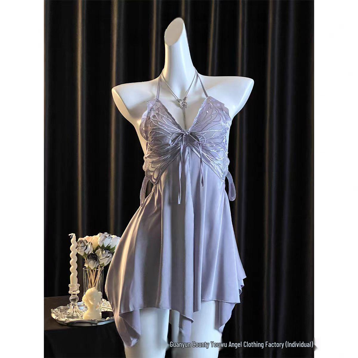 

Элегантное платье для сна из ледяного шелка с нагрудными вкладышами и отделкой бантом One Size лиловый