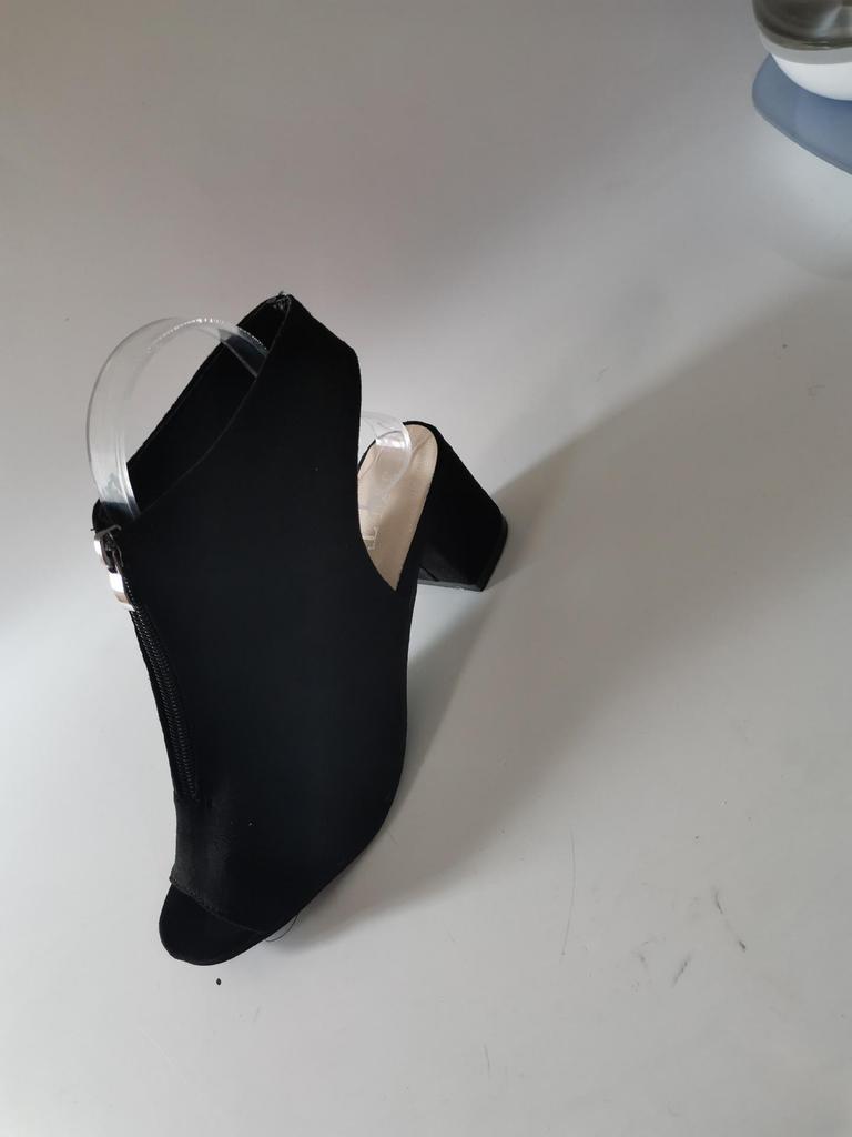 Summer 2021 Plus Size Chunky Heel Peep Toe Zipper Solid Color Fashion Shoes