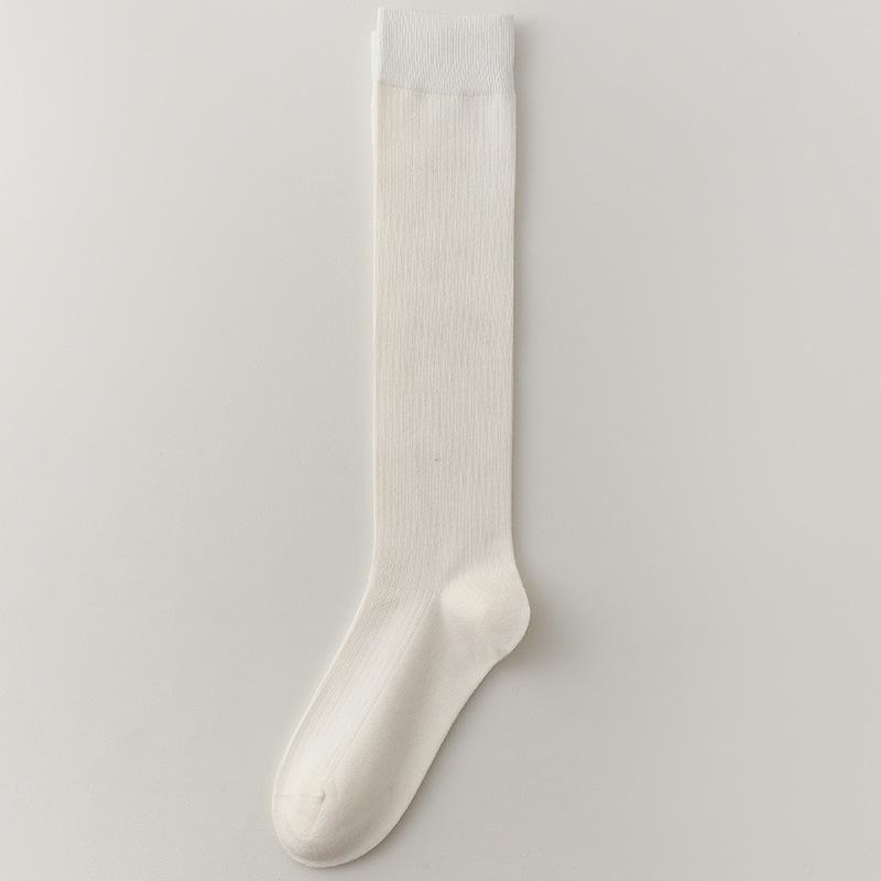 Encore Burgundy Wool Socks - Women's Retro Style, Versatile, Boneless, Calf-Length for Autumn and Winter