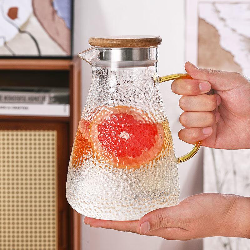TLAKEHO Heat-Resistant Hammered Glass Pitcher Set (2-Pack)