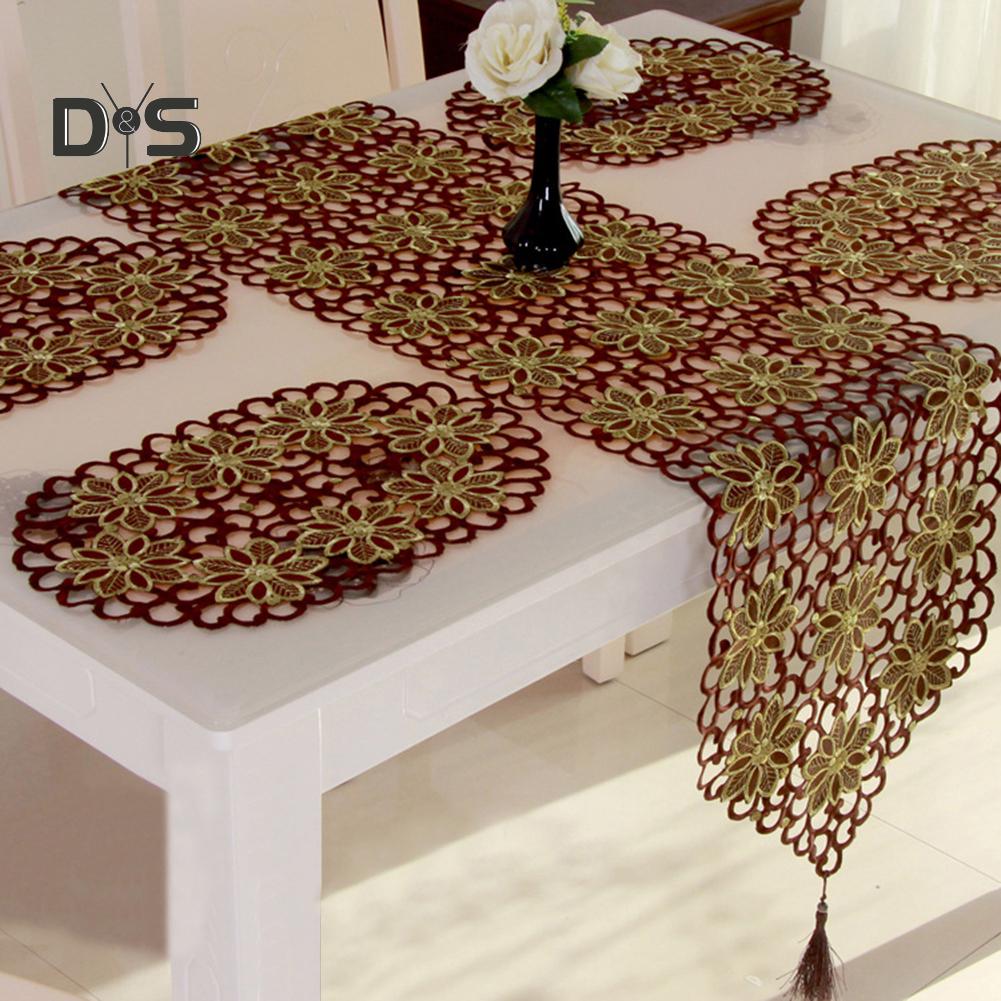 KPOP Flower Brodered Dining Soffbordslöpare Placestable Cover Heminredning