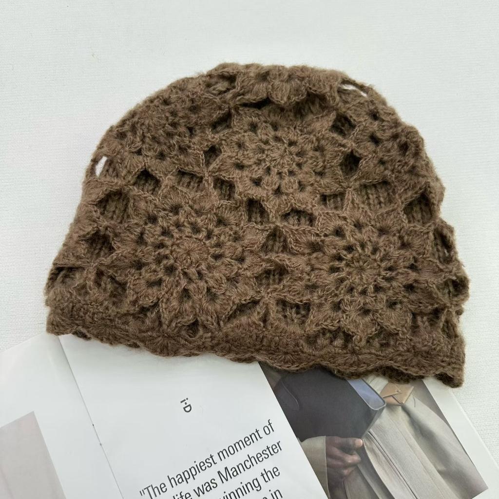 Double-layer handmade crochet hollow bag hat female elegant versatile knitted pullover hat autumn and winter breathable travel cold hat