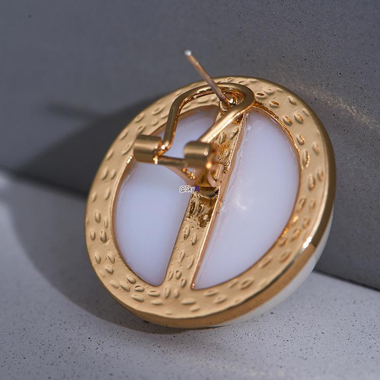 Exquisite Hong Kong Style Pearl Stud Earrings for Women - Large, Elegant, and Stylish (2025 Collection)