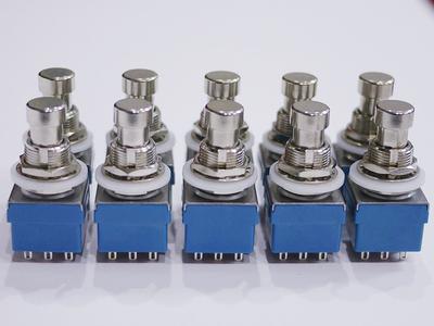 CLIFF 3PDT Foot Switch, FC71077 Type, 3-Circuit, 2-Contact, 9-Pin, Set of 10, VGS-FSW9BLx10p, Blue