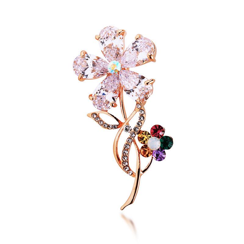 Korean Style Zirconia Leaf Brooches – Elegant Winter Floral Pin Accessories