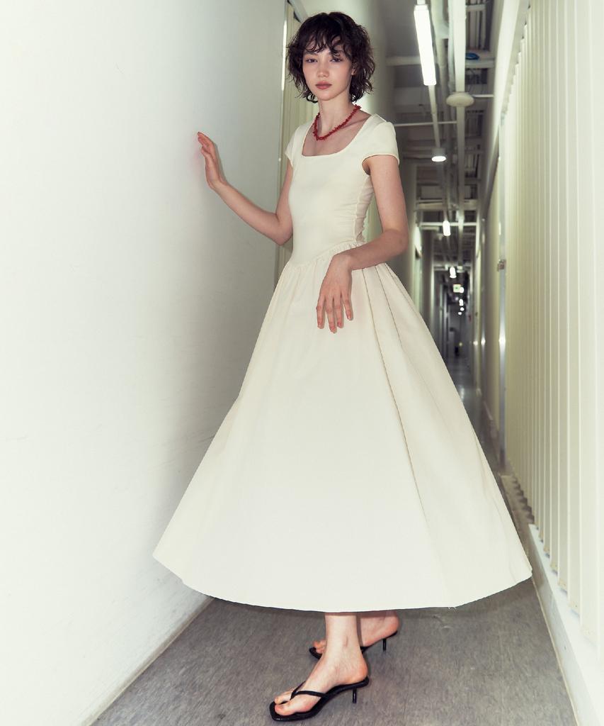 Retour Deux Vingt Quatre Florence Midi Dress (Cream)